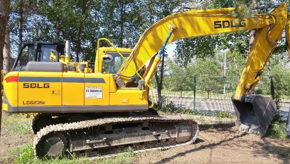 Гидравлический экскаватор Kobelco SK210LC